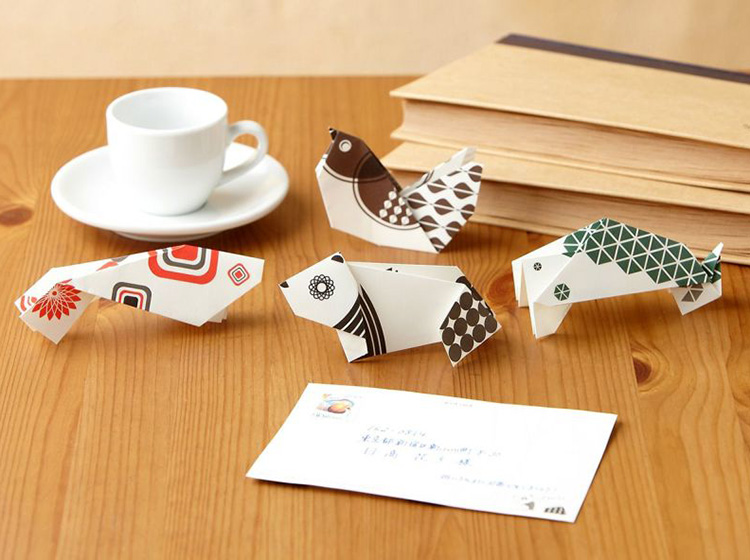 折り上げると動物の形になる折り紙ハガキori-hagaki