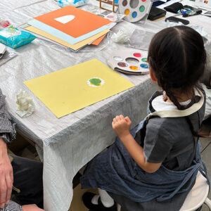 フィンガーペイントのお絵かきツール「アトリエ ミオ」